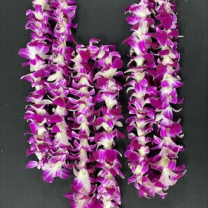 Valentine's Day lei's for sale at MAI-KAI